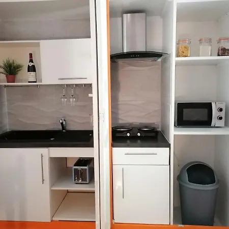 Appartamento Les Iris Laroque 34 *